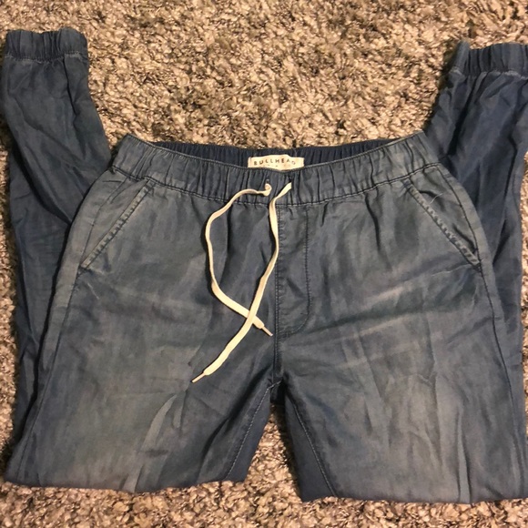 Bullhead joggers. Only jean pair left - Picture 3 of 5